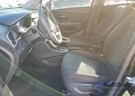 2020 Chevrolet Trax Ls z USA, uszkodzony, nr VIN KL7CJKSB7LB326341